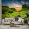 ALIPRINT Papier peint salon nature, paysage verdoyant au coucher du soleil, canapé moderne, décoration intérieure avec plante verte et table basse design. Algerie