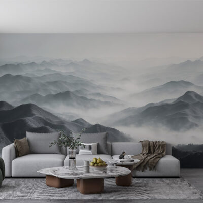 ALIPRINT Papier peint panoramique de montagnes brumeuses dans un salon moderne, créant une ambiance sereine et élégante. Décoration murale nature chic. Algerie