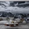 ALIPRINT Papier peint panoramique montagnes enneigées noir et blanc, design salon moderne avec canapé gris, chaise verte et table basse en marbre. Algerie